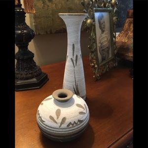 Set of pottery pieces